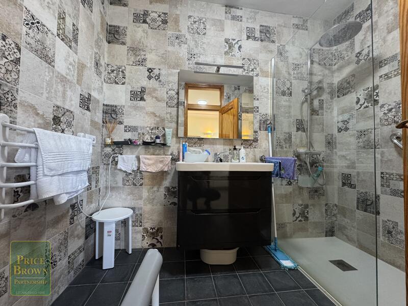 LV874: Townhouse for Sale in Mojácar, Almería