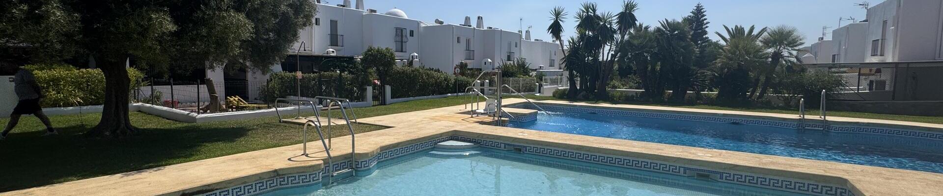 LV880: 3 Bedroom Townhouse for Sale