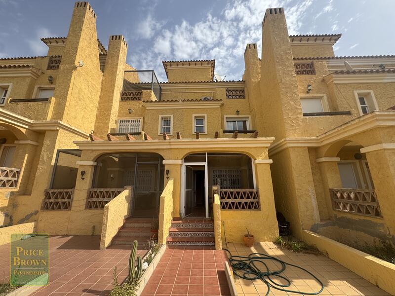 3 Bedroom Townhouse in Valle del Este 3 Bedroom Townhouse in Valle del Este