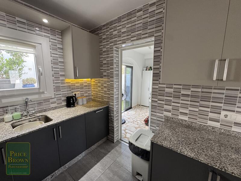LV883: Townhouse for Sale in Mojácar, Almería