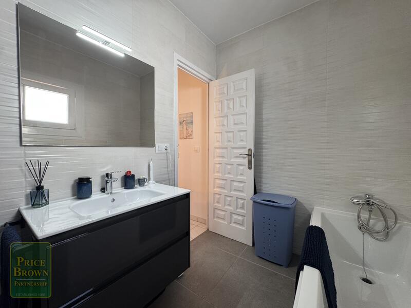 LV883: Townhouse for Sale in Mojácar, Almería