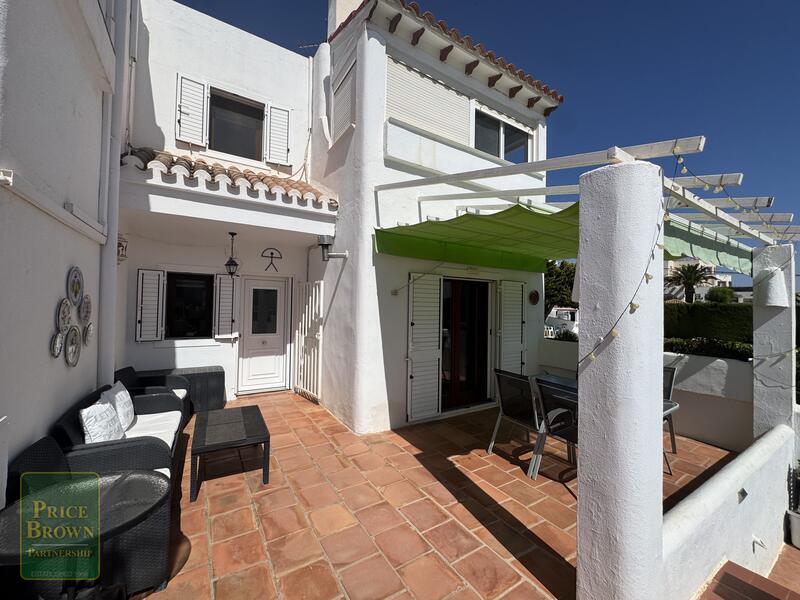 LV883: Townhouse for Sale in Mojácar, Almería