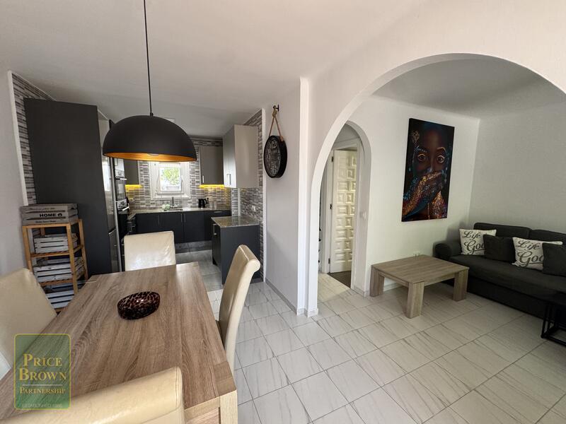 LV883: Townhouse for Sale in Mojácar, Almería