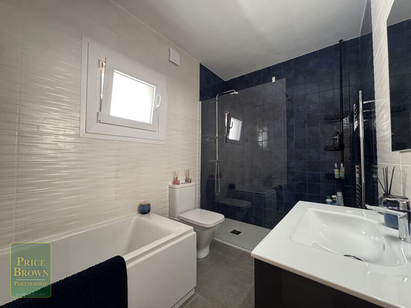 LV883: Townhouse for Sale in Mojácar, Almería