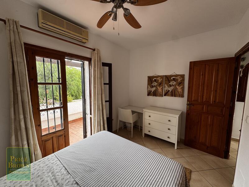 LV884: Townhouse for Sale in Mojácar, Almería