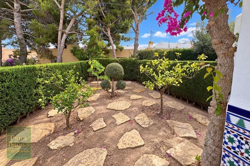 LV885: Townhouse for Sale in Mojácar, Almería