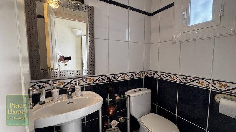LV885: Townhouse for Sale in Mojácar, Almería