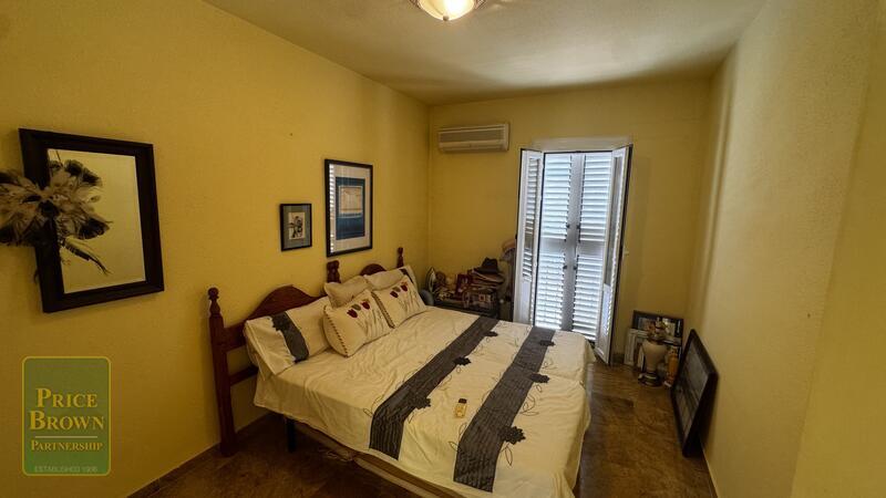 LV885: Townhouse for Sale in Mojácar, Almería