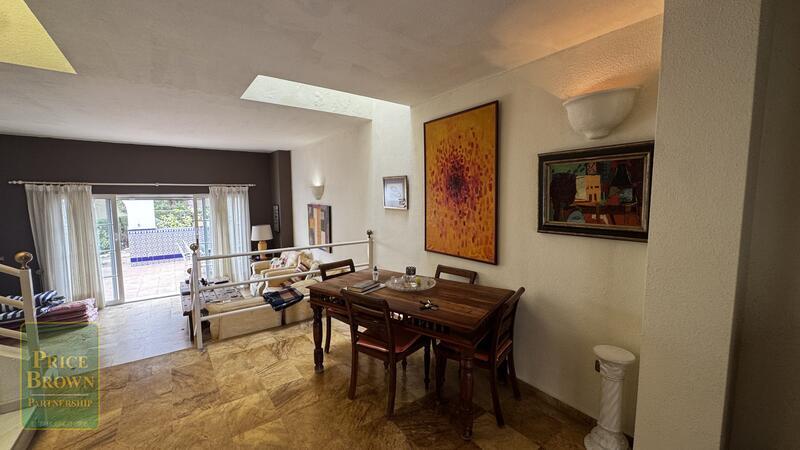 LV885: Townhouse for Sale in Mojácar, Almería