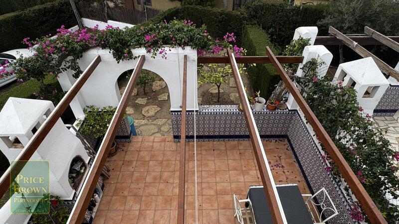 LV885: Townhouse for Sale in Mojácar, Almería