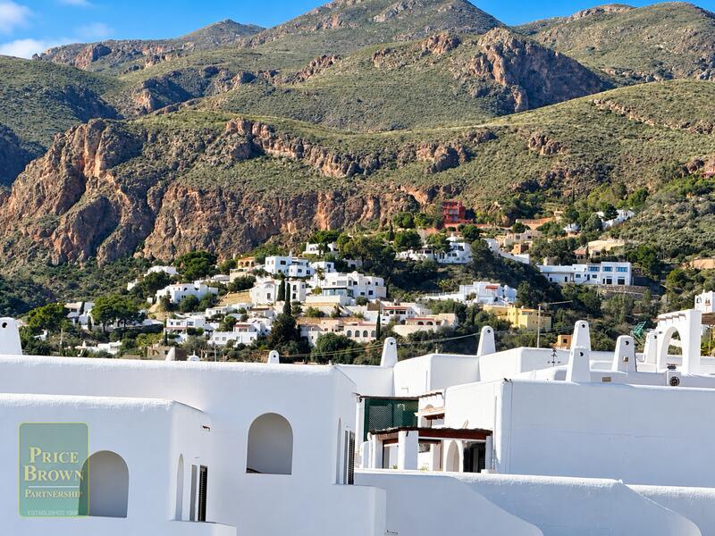 LV886: Townhouse for Sale in Mojácar, Almería