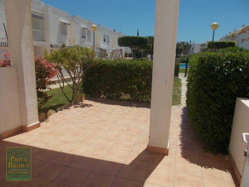 MH: Townhouse for Rent in Mojácar, Almería