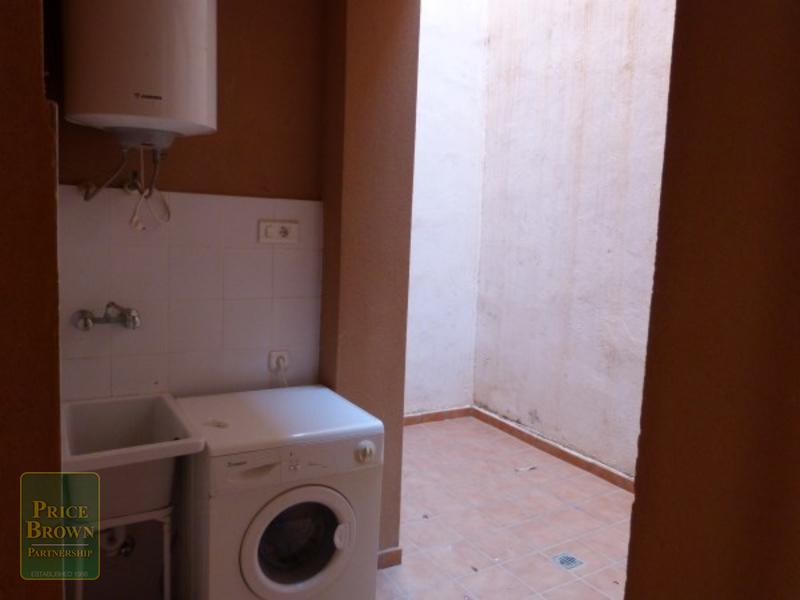 MT: Apartment for Rent in Mojácar, Almería