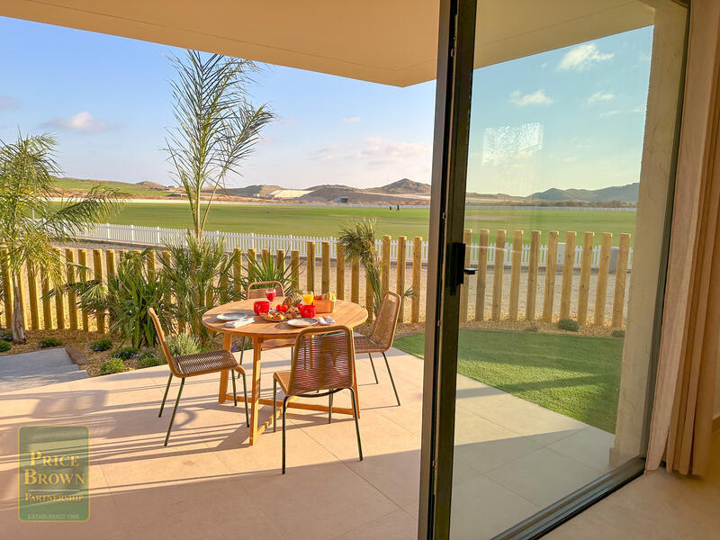 ND1-Cricket: Townhouse for Sale in Cuevas del Almanzora, Almería