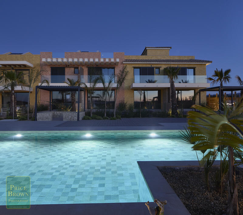 ND1-Cricket: Townhouse for Sale in Cuevas del Almanzora, Almería