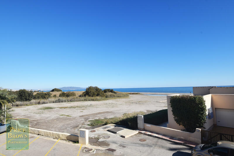 OR: Apartment for Rent in Mojácar, Almería