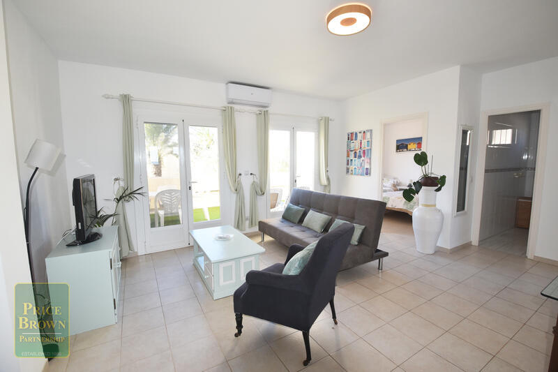 OR: Apartment for Rent in Mojácar, Almería