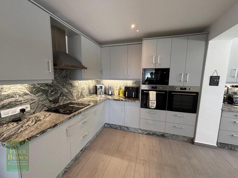 PBCHC Villa DW: Villa for Sale in Mojácar, Almería