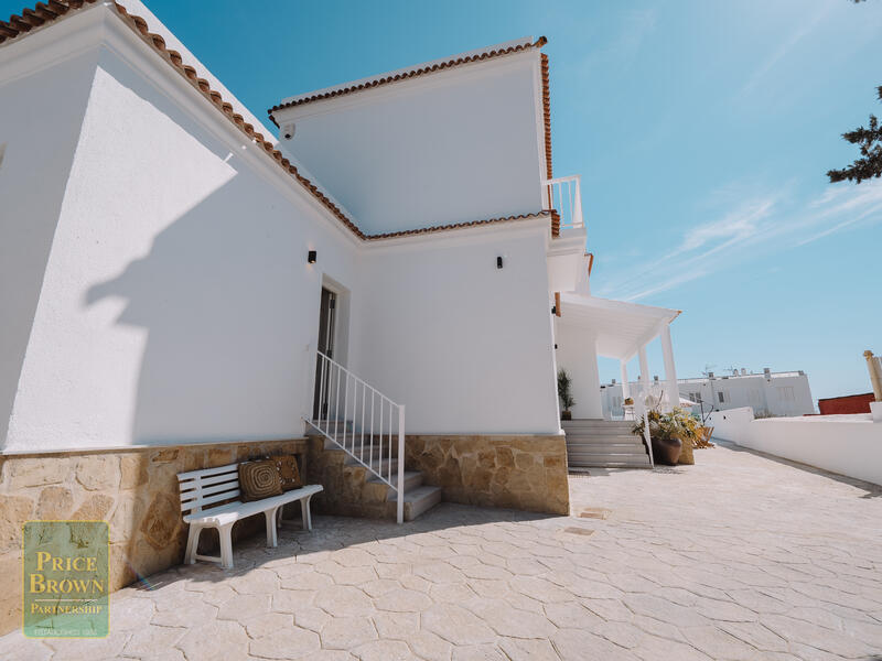 PBEPC20273: Villa for Sale in Mojácar, Almería