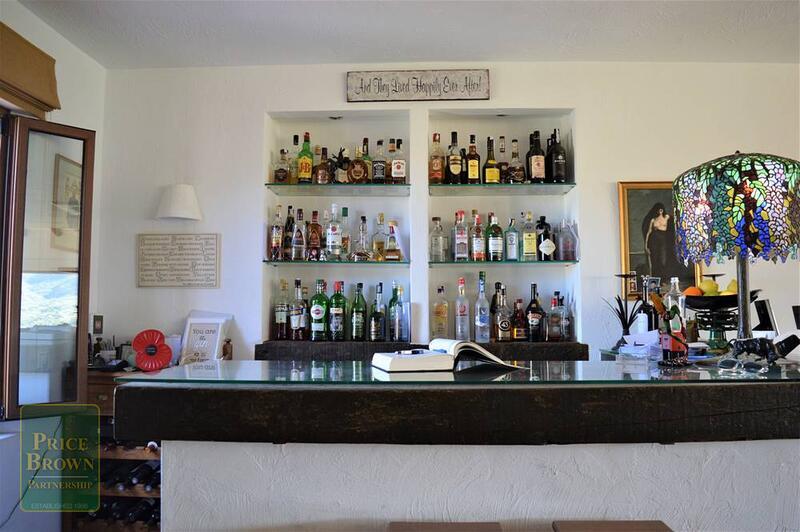 PBOL1596: Villa for Sale in Turre, Almería