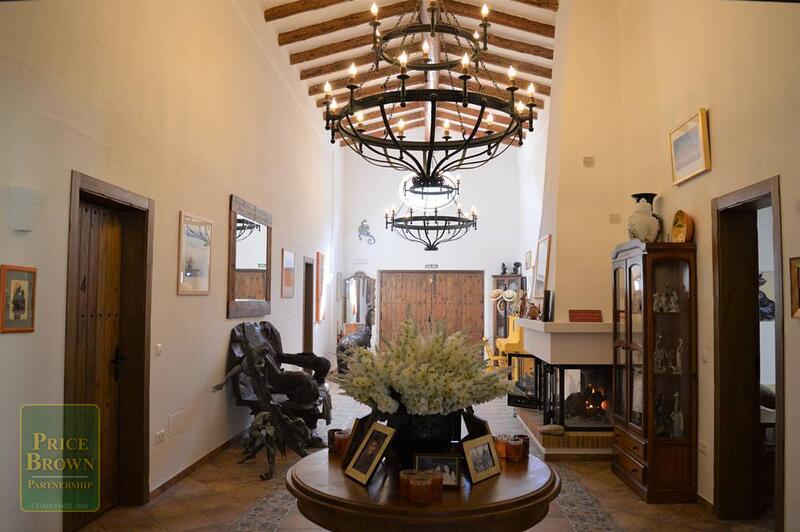 PBOL1596: Villa for Sale in Turre, Almería