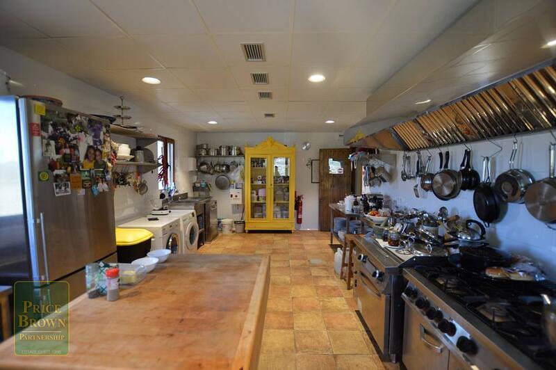PBOL1596: Villa for Sale in Turre, Almería