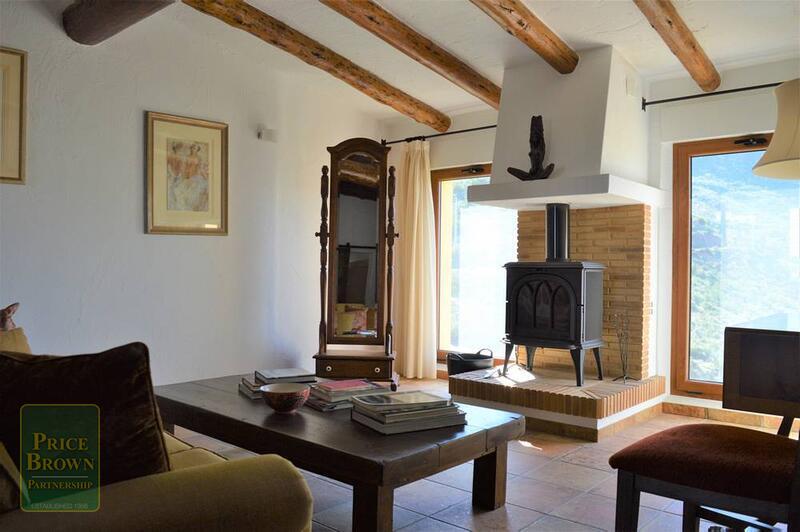 PBOL1596: Villa for Sale in Turre, Almería