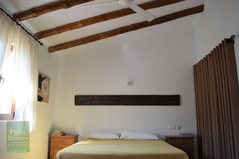 PBOL1596: Villa for Sale in Turre, Almería