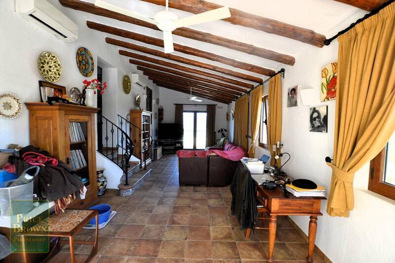 PBOL1596: Villa for Sale in Turre, Almería