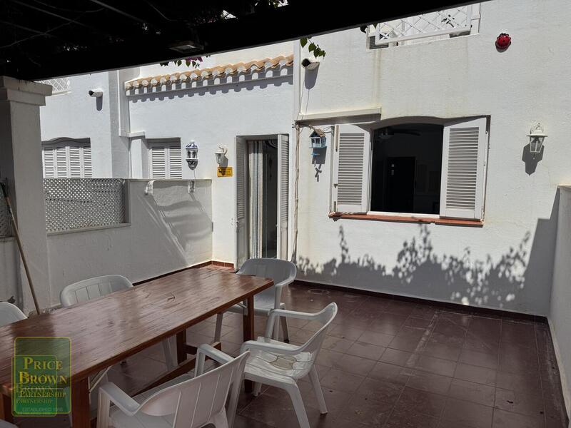 PS: Townhouse for Rent in Mojácar, Almería