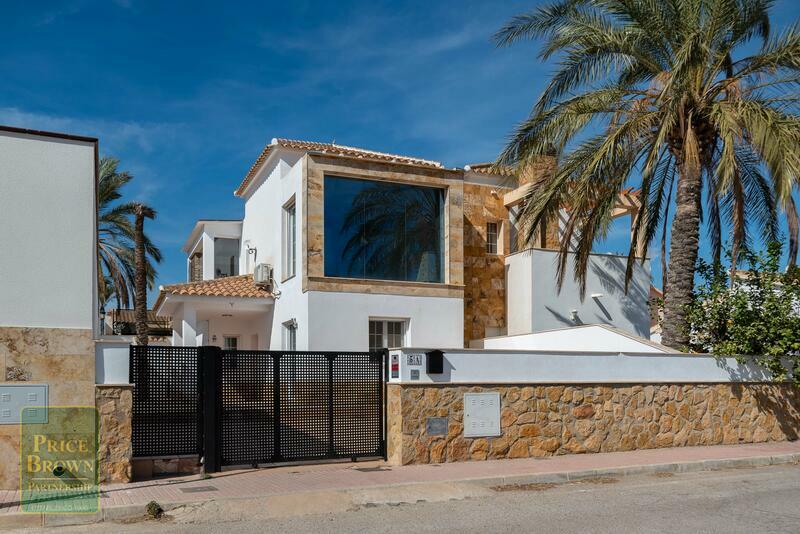 SDV1550: Townhouse for Sale in Huercal Overa, Almería